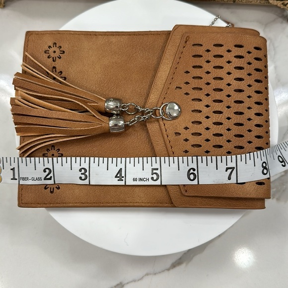 Se Osto - Perforated Leather Clutch/Pouch Bag, Missing Strap - Picture 8 of 17